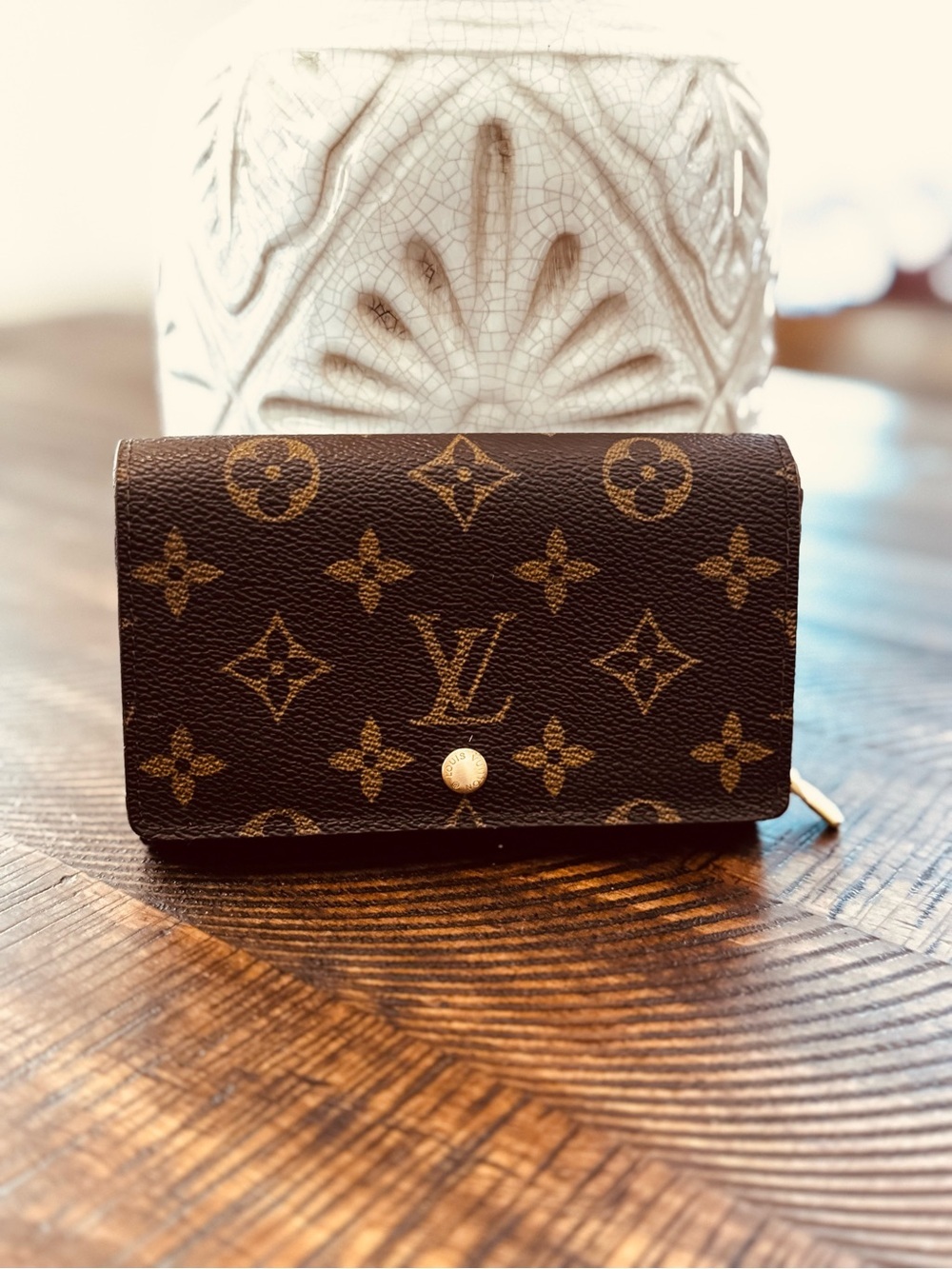 Louis Vuitton Monogram Porte Monnaie Billets Tresor Bifold Wallet/